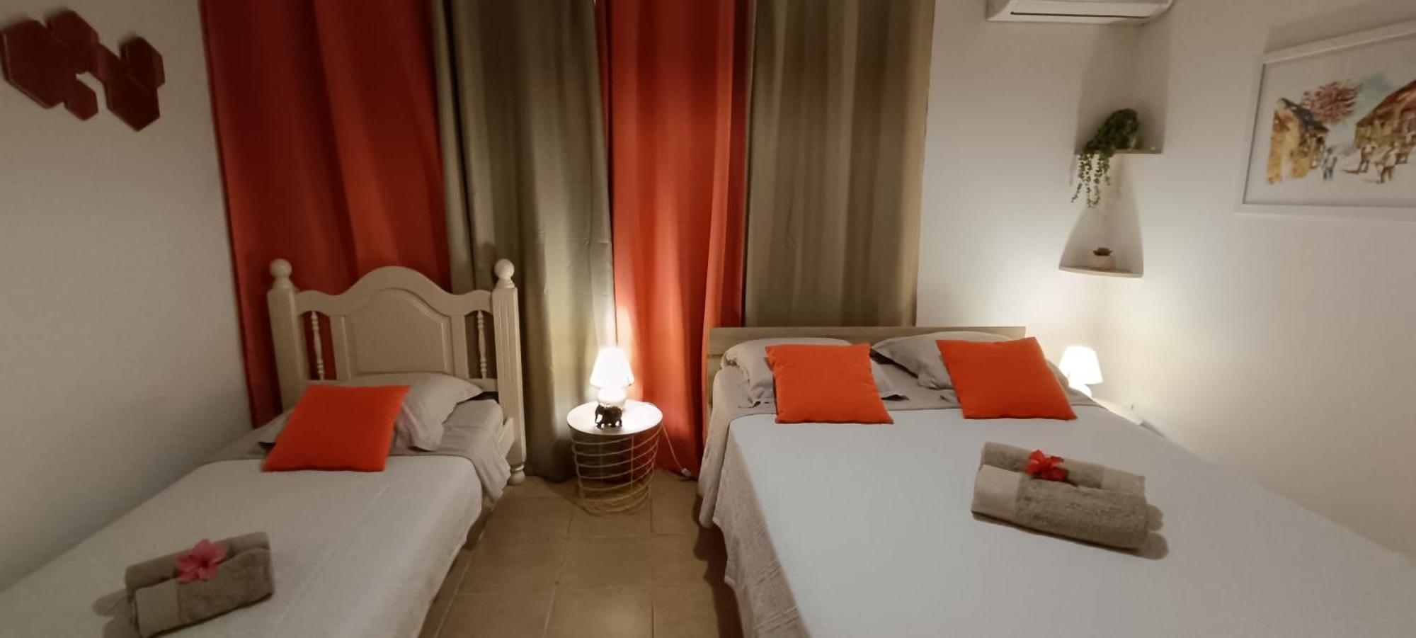 Le Voyageur Apartment Sainte-Marie Ngoại thất bức ảnh